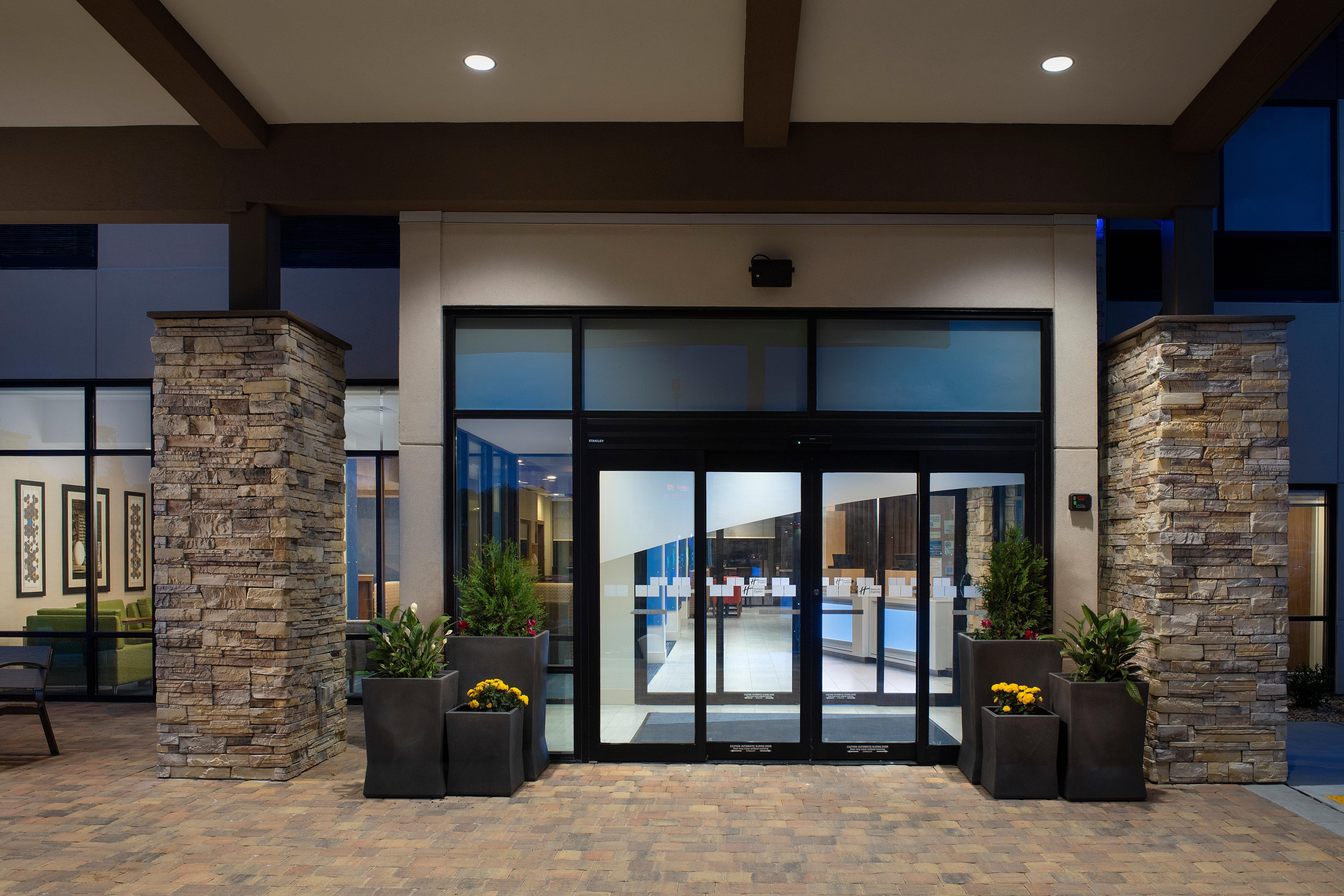 Holiday Inn Express & Suites Kingsland I-95-Naval Base Area By Ihg Exterior foto